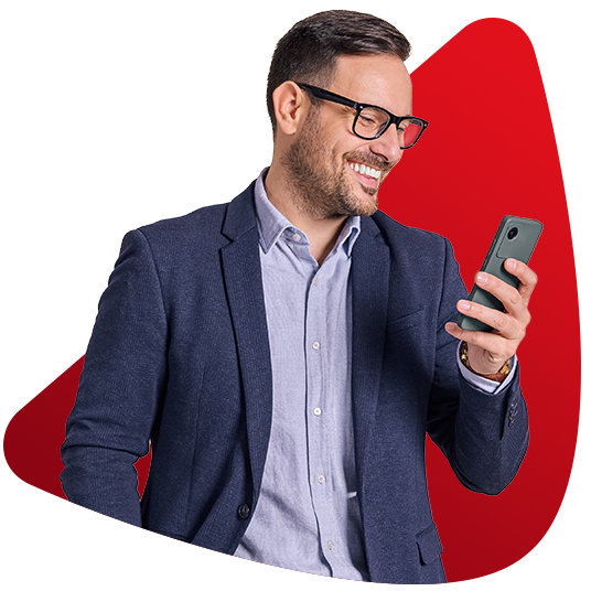 Hombre con celular
