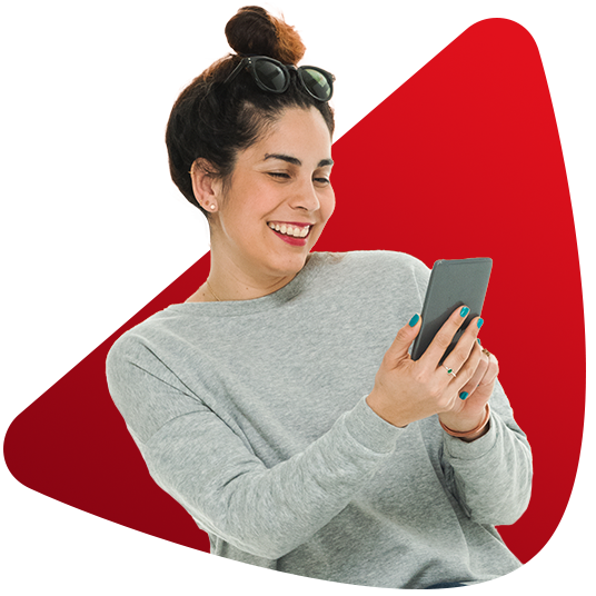 Mujer con celular